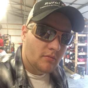 Meet your Posher, Bradley